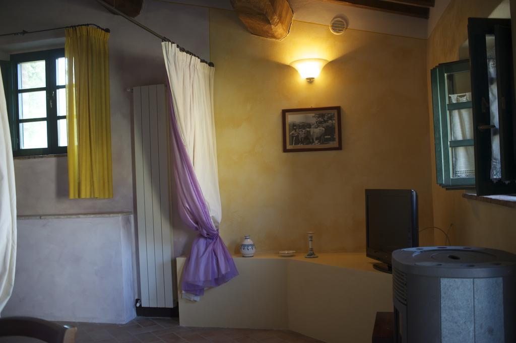 Agriturismo Erta Villa กาโซเล เดลซา ภายนอก รูปภาพ