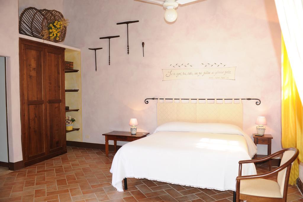 Agriturismo Erta Villa กาโซเล เดลซา ภายนอก รูปภาพ