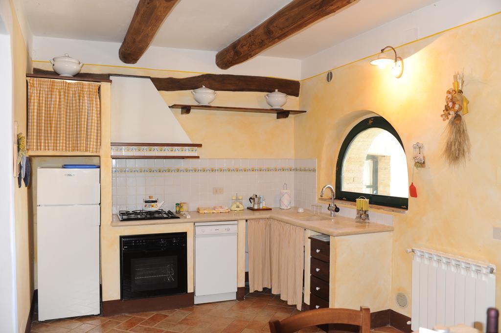 Agriturismo Erta Villa กาโซเล เดลซา ภายนอก รูปภาพ